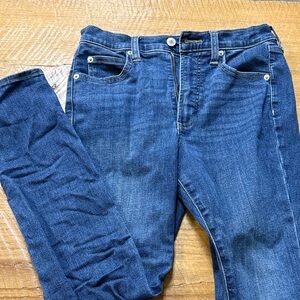 Like new Universal Threads high rise skinny jeans